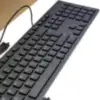 Miniatura 3 de Teclados con cable USB marca DELL modelo KM300C