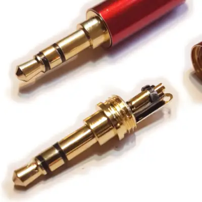 Detalles accesorios de Conector Ficha Miniplug 3,5 Macho Estereo Cuerpo Compacto Rojo 7Mm Diam