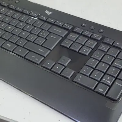 Detalles accesorios de Kit Teclado Y Mouse Logitech Inalambrico MK540 En Espanol