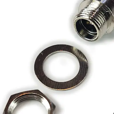 Detalles accesorios de Ficha Dc Hueco 5,5 X 2,1 Mm Jack Hembra Chasis Rosca Delantera