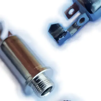 Detalles accesorios de Conector Ficha Miniplug 3,5 Jack Hembra Estereo Metal Chasis Rosca Delantera