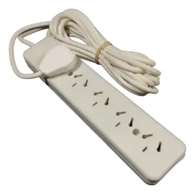 Vista lateral de Zapatilla 4 Tomas Cable 5M Beige Doble Norma